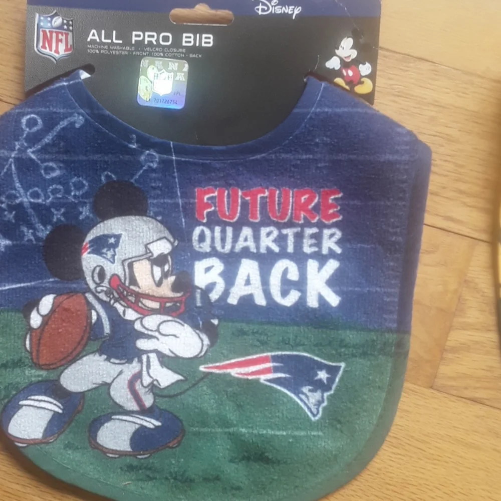 🏈 Official NFL Future Quarterback Baby Bib